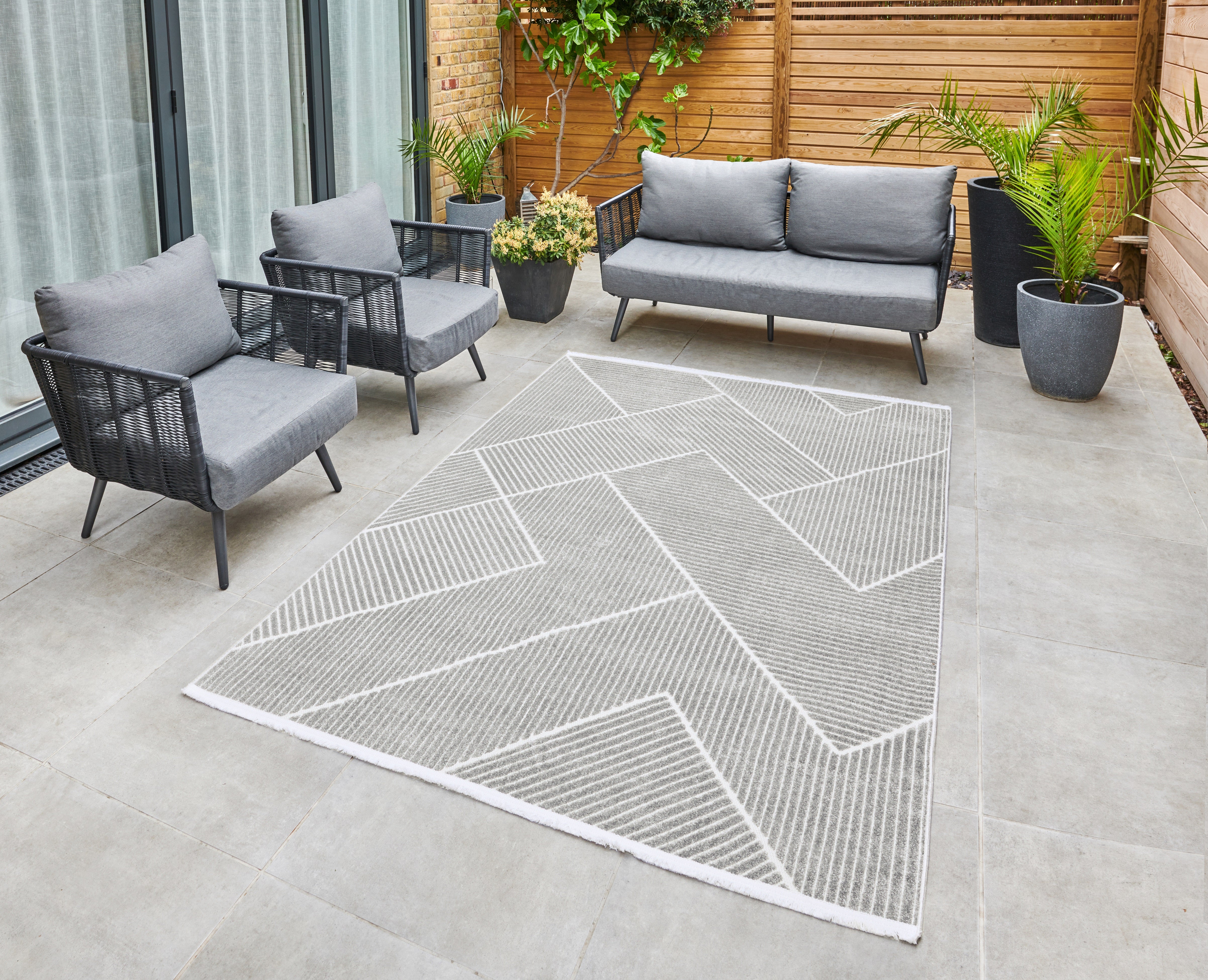 Concept Looms Jazz JAZ17 Silver Indoor/Outdoor Rug